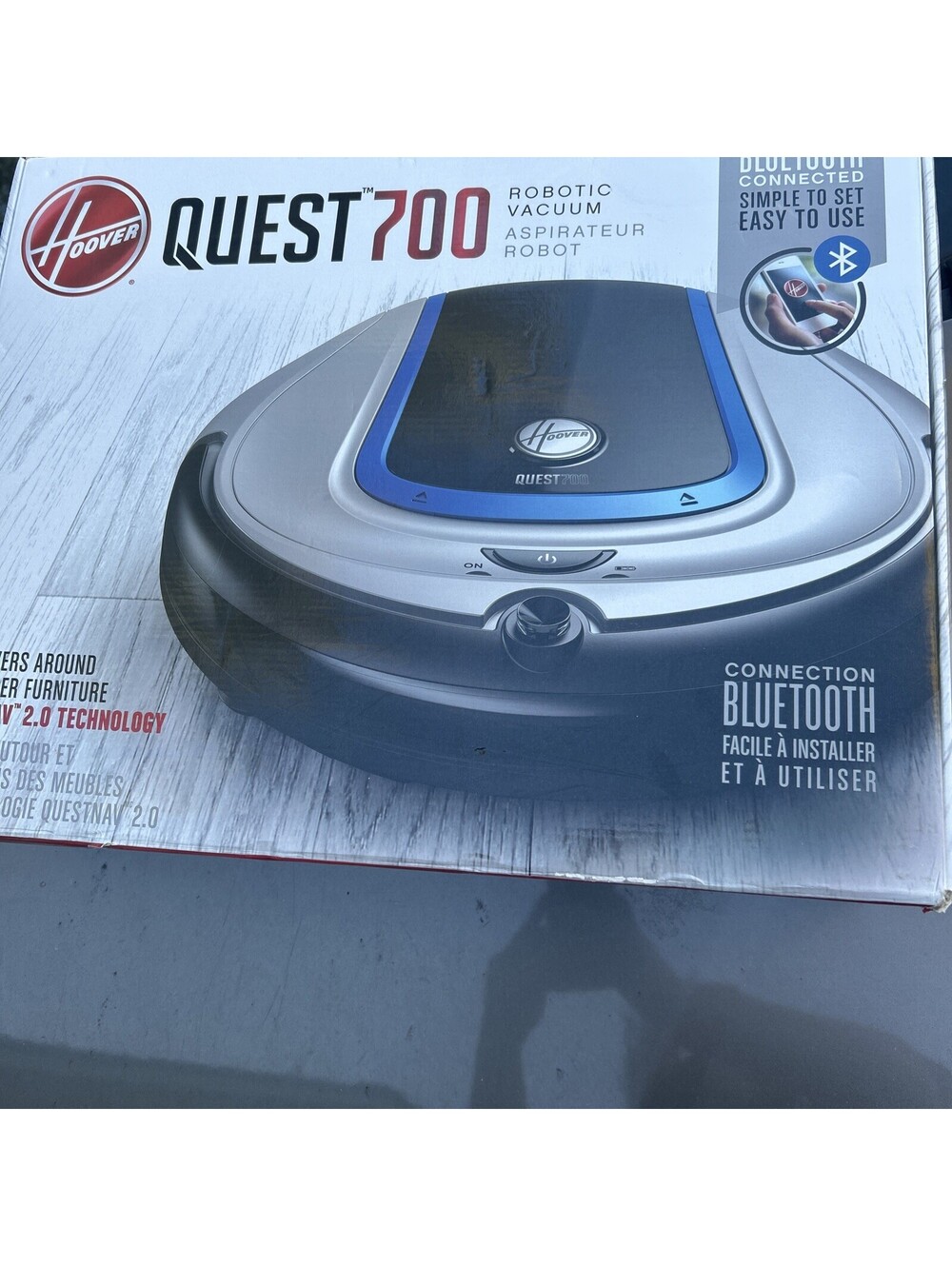 NEW Hoover Quest 700 Robotic Vacuum Cleaner with Remote Bluetooth Enabled